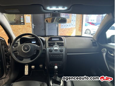 Renault Megane — 19