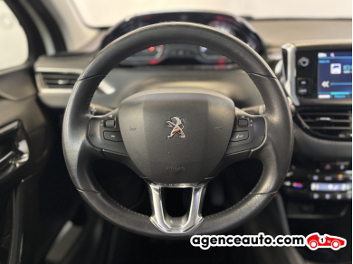 Peugeot 208 — 17
