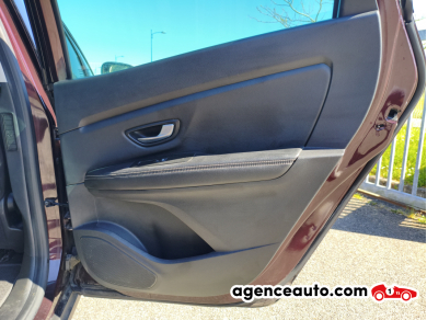 Renault Grand Scenic — 19