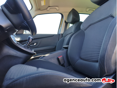 Renault Grand Scenic — 10
