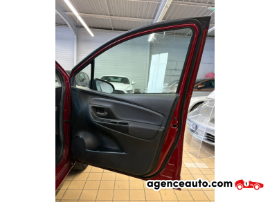 Toyota Yaris — 24