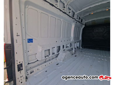 Ford Transit — 19