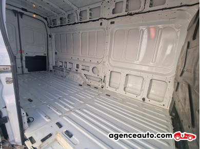 Ford Transit — 22