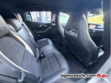 Infiniti Q30 — 17