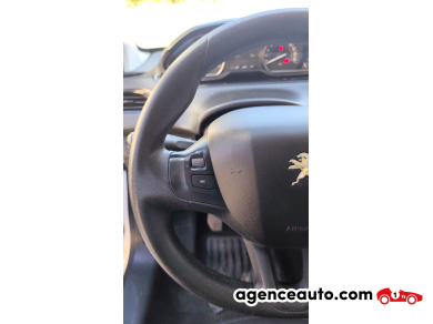Peugeot 208 Affaire — 17