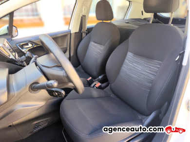 Peugeot 208 Affaire — 11