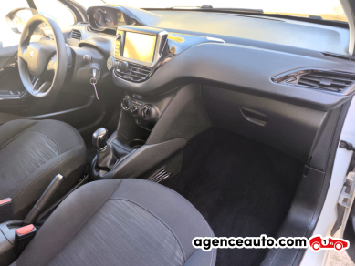 Peugeot 208 Affaire — 13