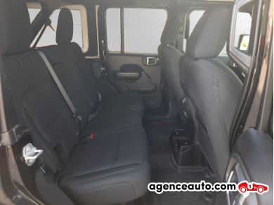 Jeep Wrangler Unlimited — 15