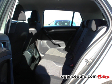 Volkswagen Golf — 11