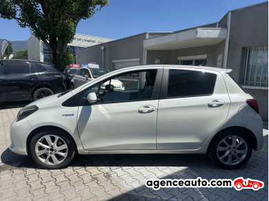 Toyota Yaris — 4
