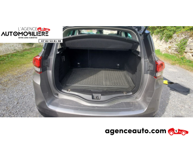 Renault Scenic — 18