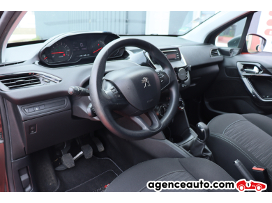 Peugeot 208 — 17