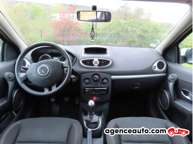 Renault Clio — 10