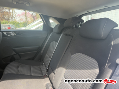 Kia Ceed — 10