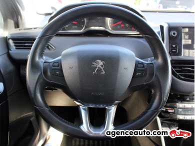 Peugeot 208 — 32