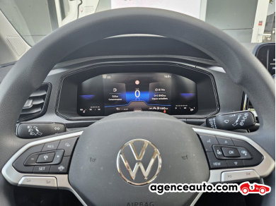 Volkswagen T-roc — 18