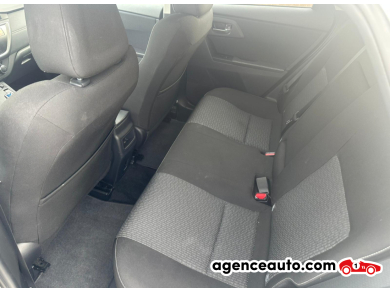 Toyota Auris — 22