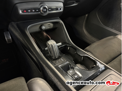 Volvo XC40 — 19