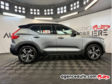Volvo XC40 — 4
