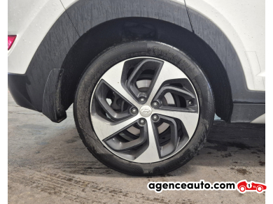 Hyundai Tucson — 32