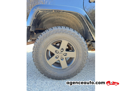 Jeep Wrangler Unlimited — 32