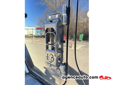 Jeep Wrangler Unlimited — 25