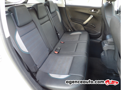 Peugeot 2008 — 14