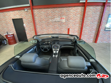 Mercedes SL — 17