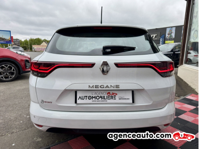 Renault Megane — 4