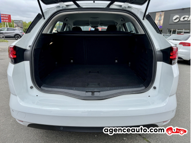 Renault Megane — 27