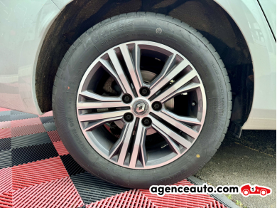 Renault Megane — 35