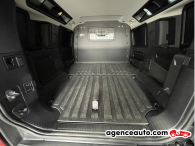 Land Rover Defender — 21