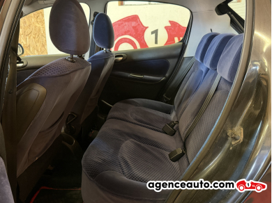 Peugeot 206 — 15