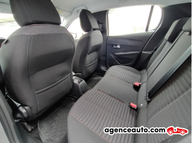 Peugeot 208 — 15