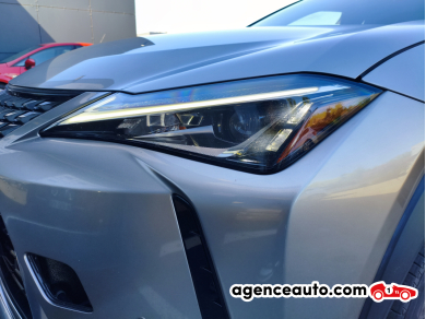 Lexus UX — 30