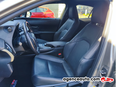 Lexus UX — 8