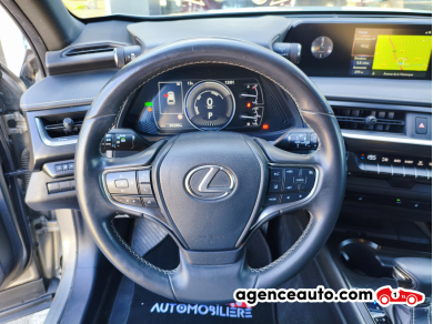 Lexus UX — 12
