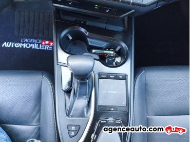 Lexus UX — 19