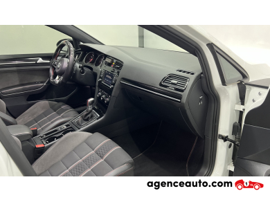 Volkswagen Golf — 10