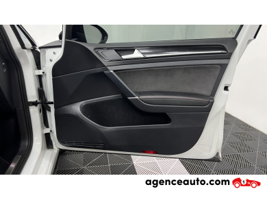 Volkswagen Golf — 12