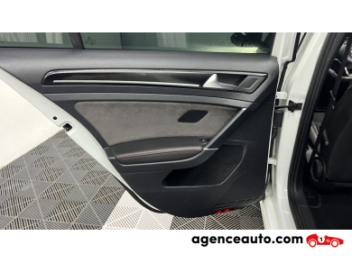 Volkswagen Golf — 20