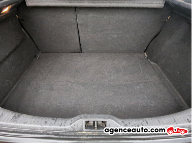 Renault Megane — 8
