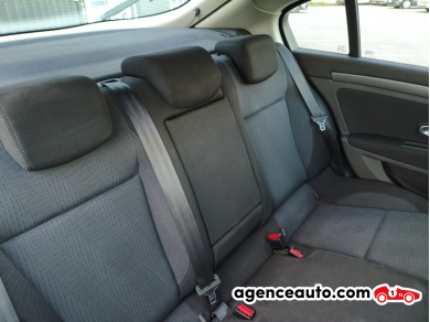 Renault Laguna — 22