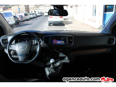 Toyota PROACE Verso — 10