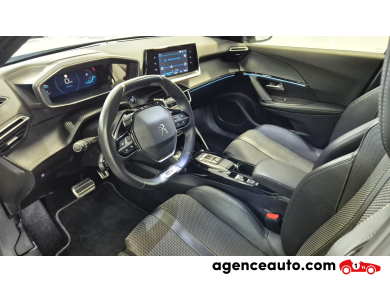 Peugeot 2008 — 14