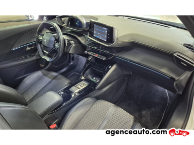 Peugeot 2008 — 10