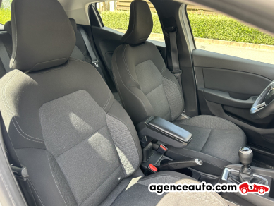 Renault Clio — 17