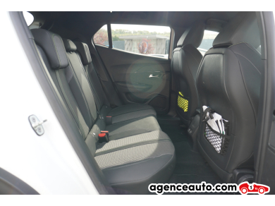Peugeot 2008 — 13