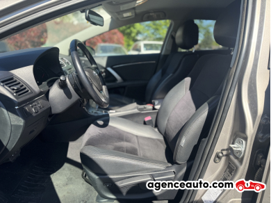 Toyota Avensis — 12