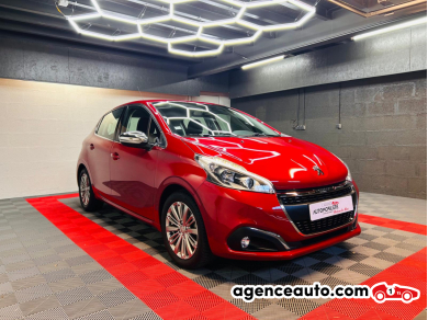 Peugeot 208 — 3